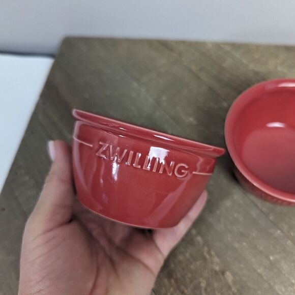 zwilling Red ramekin prep bowls set of 2 - Picture 5 of 7